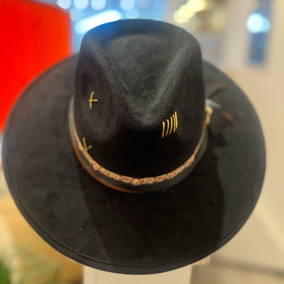 Atousa G Black Western Hat w/ rose gold flower and feather - Picture 3 of 4